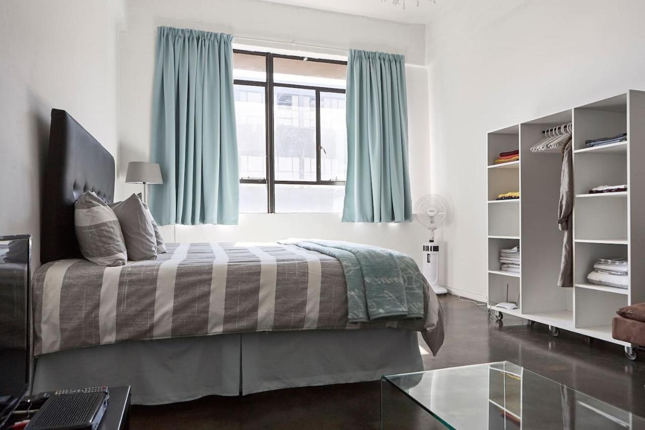Maboneng Studio Loft Йоханнесбург Экстерьер фото
