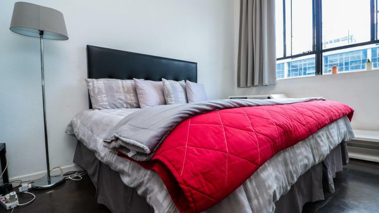 Maboneng Studio Loft Йоханнесбург Экстерьер фото